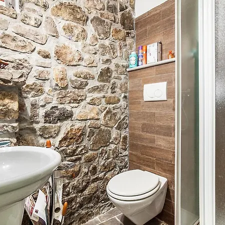 Appartamento Sleeps 3 Brienza